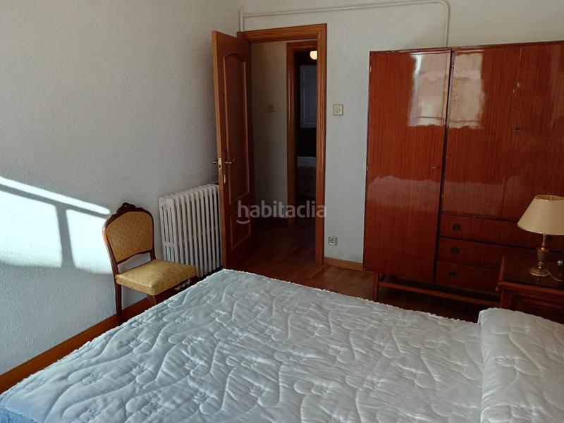 Foto bbe3218e-b5de-4d10-a466-aa33c25a5b85. Piso en calle san juan de la peña 1 piso céntrico en venta en Sabiñánigo