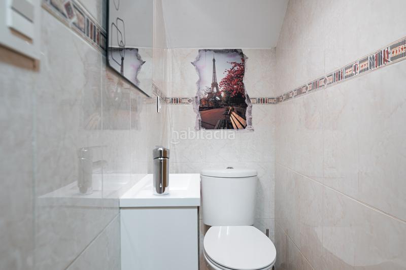 Foto c148082a-9b6e-4b63-b540-e6da31d05915. Casa adossada a avenida del ejército 76 a sardas - puente de Sabiñánigo Sabiñánigo