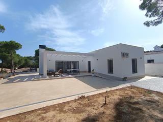 Xalet a Las Lagunas - Campano. Chalet de diseño ubicado en una parcela de 450 m, en la zona de