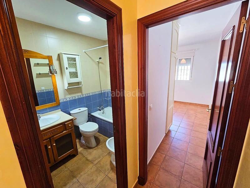 Foto a149e64d-6fb9-4795-b0fd-215ee2fecc9a. Casa adosada excelente unifamiliar en zona fuente amarga , chiclana en Chiclana de la Frontera