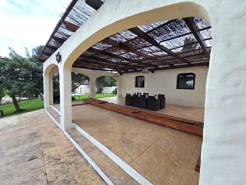 Foto 0b5faaeb-f450-48d7-9cfd-c8eaf86d9d04. Chalet con parcheggio in Los Franceses - La Vega Chiclana de la Frontera