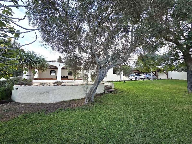 Foto 3daab8d0-0978-4444-8397-b89f365aeab3. Chalet con parcheggio in Los Franceses - La Vega Chiclana de la Frontera