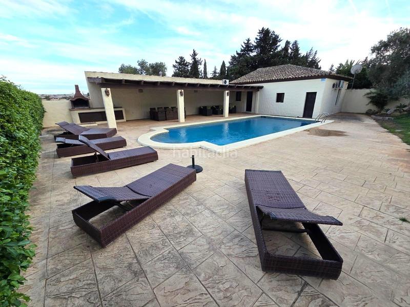 Foto 94451dfd-5364-4ad0-8c74-f37e766a72fa. Chalet con parcheggio in Los Franceses - La Vega Chiclana de la Frontera