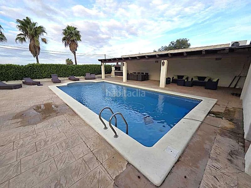 Foto bb607f71-c27e-42e0-97cb-f7518ac30bc8. Chalet con parcheggio in Los Franceses - La Vega Chiclana de la Frontera