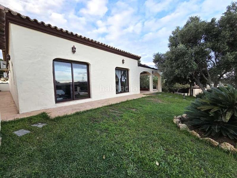 Foto da1b22c1-098a-41c2-9701-192d292aad19. Chalet con parcheggio in Los Franceses - La Vega Chiclana de la Frontera