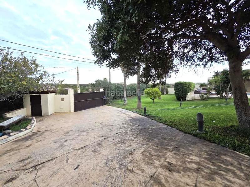 Foto f87a2587-8f8d-4f6f-b87c-4d33e646db55. Chalet con parcheggio in Los Franceses - La Vega Chiclana de la Frontera