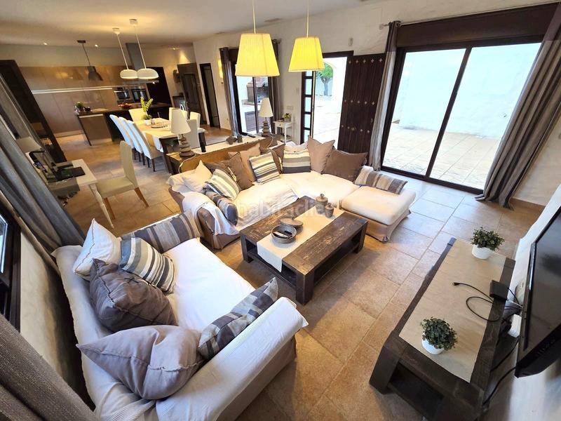 Foto fc895e48-872e-4390-a20d-e46b47bcec9a. Chalet con parcheggio in Los Franceses - La Vega Chiclana de la Frontera