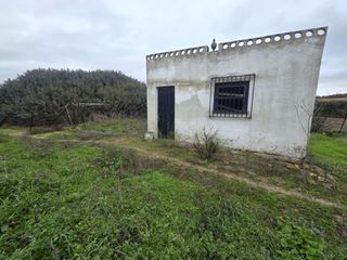 Wohngrundstück in Las Lagunas - Campano. 55.000 parcela segregada de 983m2  construccion para reformar