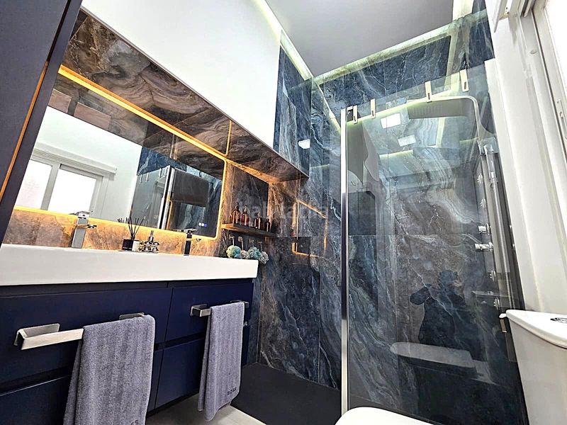 Foto 5e2c9478-9473-4867-9da3-c575a042162e. Piso precioso piso con excelentes calidades en pleno centro al precio de 196.500 en Chiclana de la Frontera
