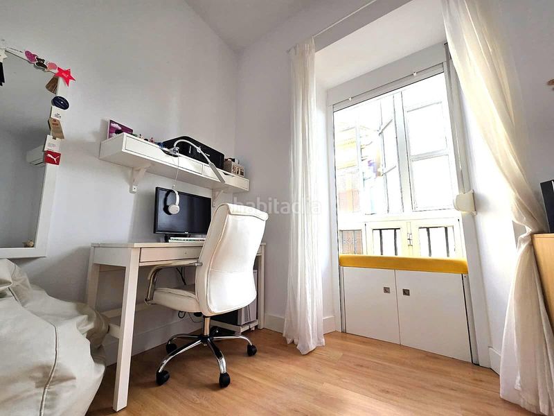 Foto ba75c3c0-f9bd-4d5a-a94e-1c6d3838c03f. Piso precioso piso con excelentes calidades en pleno centro al precio de 196.500 en Chiclana de la Frontera
