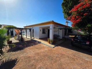 Xalet a Los Franceses - La Vega. Oportunidad única espectacular chalet con parcela de 580 m2 situ