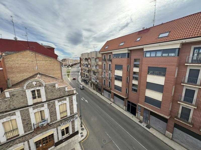 Foto cd3c9604-8429-46b5-99d7-12715b5a1aea. Pis a Benavente