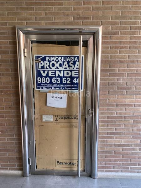 Foto 91ed8b15-e217-4b39-a8f8-26af333d5b8e. Local comercial a Benavente