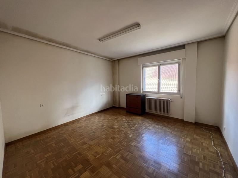 Foto 349dc866-464e-4372-83fb-bf3b4498b6bb. Pis a Benavente