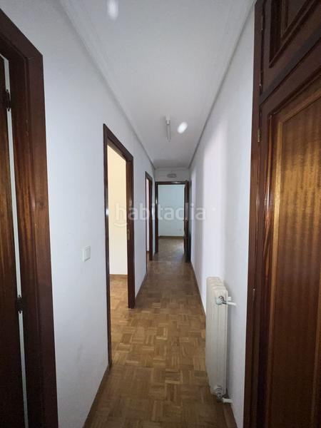 Foto 97c7577a-a192-44de-bb3c-93a04c3d9282. Pis a Benavente