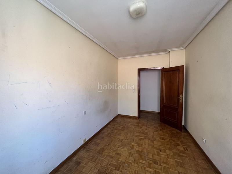 Foto c438dc85-3870-4591-9bdd-6367e05ced9c. Pis a Benavente