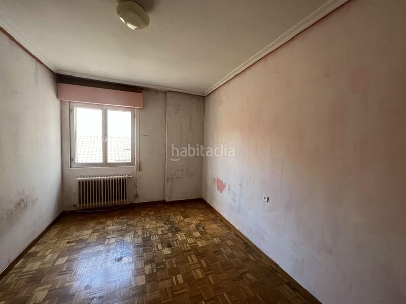 Foto dea91f71-1fa3-4228-adfe-4d5a876f9f60. Pis a Benavente