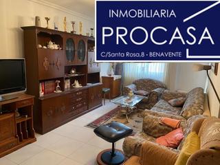 Etagenwohnung in Benavente