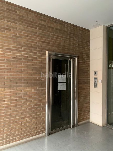Foto 167e5e4b-2b7f-47c1-9a9c-7c06786cbffe. Local comercial a Benavente