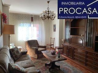 Etagenwohnung in Benavente
