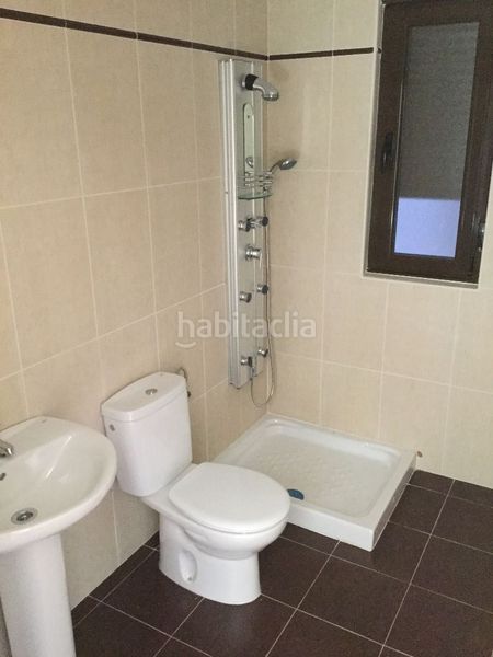 Foto 21617ef9-6c3d-43c3-99bc-cca2287eb1d9. Pis a Benavente
