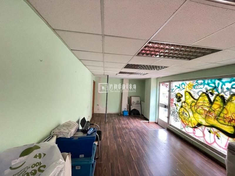 Foto 95f7f3c7-acd8-4a4c-b24d-7e697f518e9e. Business premise in Vista Alegre Madrid