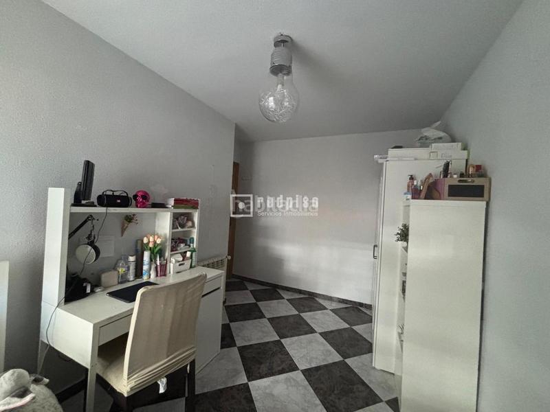 Foto 5534db06-7fb7-4ae5-9447-0c0295beeb5c. Pis amb calefacció a Puerta Bonita Madrid