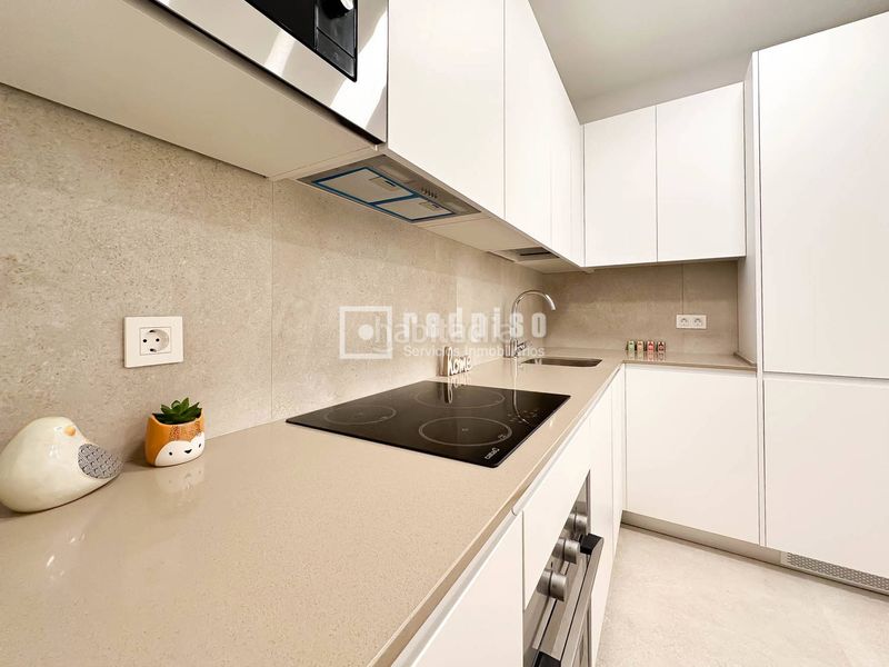 Foto 15fbf4d0-73ee-4857-b964-7e8a65dc2818. Rent flat with heating in Puerta Bonita Madrid