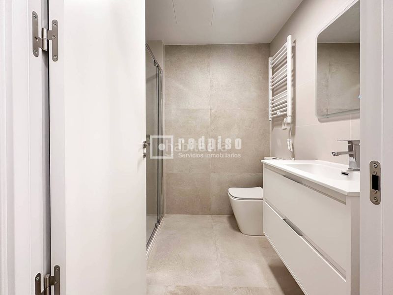 Foto dbb7b067-d9f8-4285-87e1-cad3c1e2d7fc. Rent flat with heating in Puerta Bonita Madrid