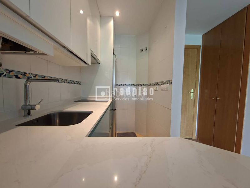Foto 18a34c60-a5f5-4406-9143-cc5b4b1e0250. Flat with heating parking in Vista Alegre Madrid