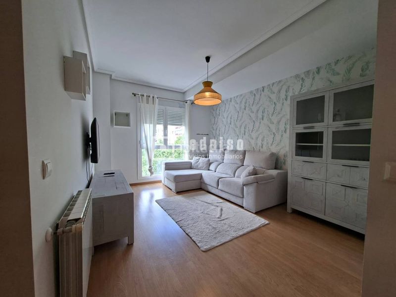 Foto 83fb5c5c-6840-422b-883d-0093e8ed9197. Flat with heating parking in Vista Alegre Madrid