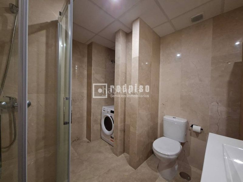 Foto b0dcc568-9637-47e0-8397-eee2aa54b10b. Flat with heating parking in Vista Alegre Madrid