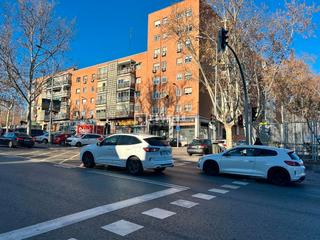 Aparcament cotxe a Puerta Bonita. Plaza de garaje en venta en calle jacobinia