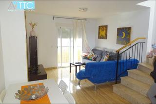 Àtic a Casco Antiguo. Fantástica vivienda, situada en una zona muy tranquila y poco tr