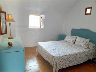 Casa en San Juan de los Terreros. Vivienda de más de 180 m2 en jaravía.cuenta con 3 dormitorios, 1