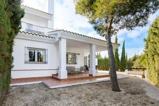Casa a La Pinilla - Las Palas. Los altos de las palas se ubica en el valle de mingrano, a pocos