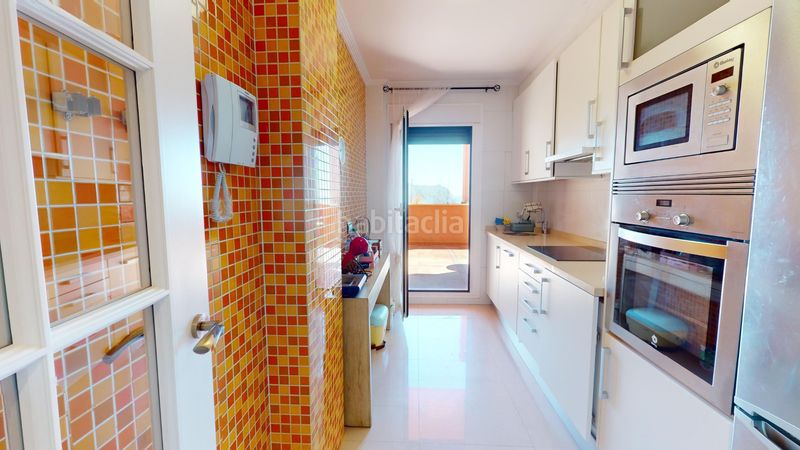 Foto 0509b178-6d1c-45a8-8e2b-84c01198f050. Apartament amb aparcament piscina a Isla del Fraile Águilas