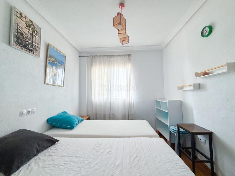 Foto 8ac79838-5d8e-46ac-87d2-cd965ab8c1d3. Piano terra con parcheggio piscina in Los Collados-Los Geraneos Águilas