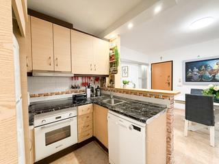 Appartement in Los Collados-Los Geraneos. Te presentamos este cómodo apartamento con acceso directo desde