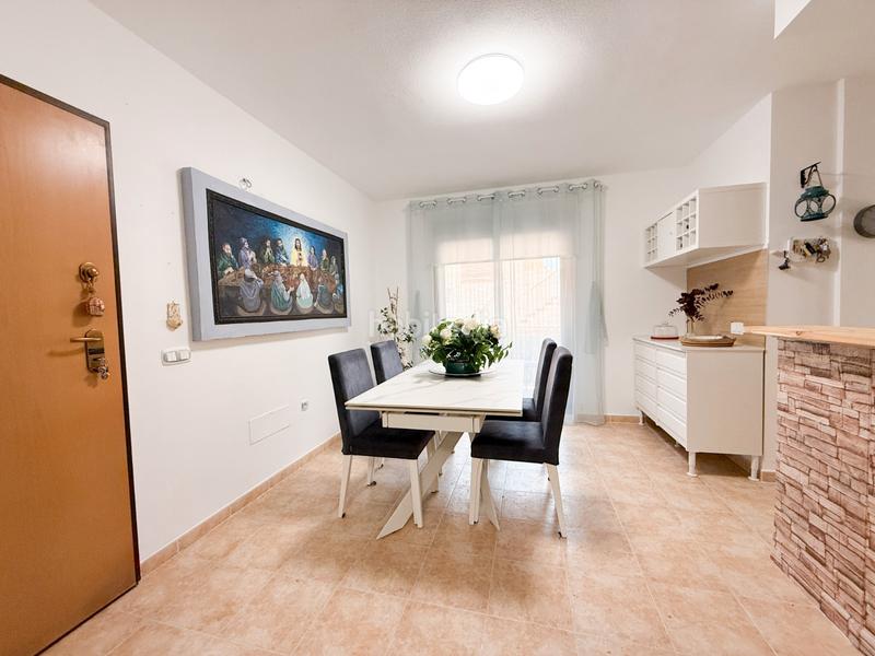 Foto dd78d87e-c43b-42cd-a8be-b0eae2e97d84. Apartament amb piscina a Los Collados-Los Geraneos Águilas