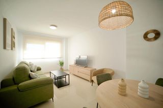 Apartament a Las Lomas - Las Yucas. La vivienda dispone de 1 dormitorio y 1 baño completo, además de