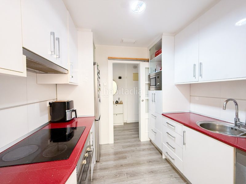 Foto 71c12b3c-b8f5-4909-a758-7f47d74eca54. Apartament amb aparcament piscina a Águilas