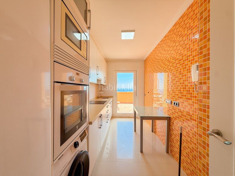 Foto b95cbebf-0a9c-4e22-9150-e18dc8e7e552. Àtic amb aparcament piscina a Isla del Fraile Águilas