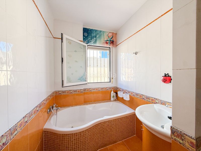 Foto 81556d77-b8d6-47b6-b138-cb2c91304113. Casa amb aparcament piscina a Los Collados-Los Geraneos Águilas