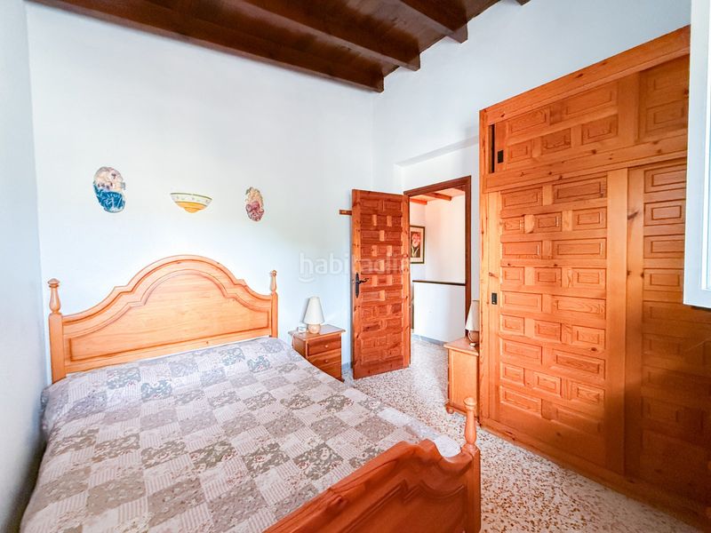 Foto 2242a4d4-7783-4813-8b01-ad0a22e6f42e. Casa adossada a Calabardina Águilas