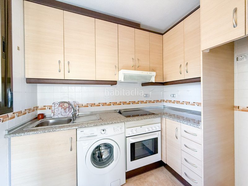 Foto 71b0f725-016d-4ad2-a03f-6a89cd4c4560. Apartament amb piscina a Los Collados-Los Geraneos Águilas