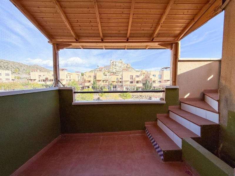 Foto bf113b30-06c3-4e21-a87a-fa94ed87f287. Apartament amb piscina a Los Collados-Los Geraneos Águilas