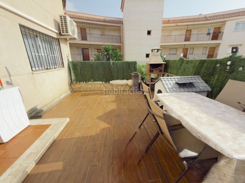 Foto 0838544e-92a6-4349-bd27-15e8a48e8c81. Planta baixa amb calefacció aparcament piscina a Águilas