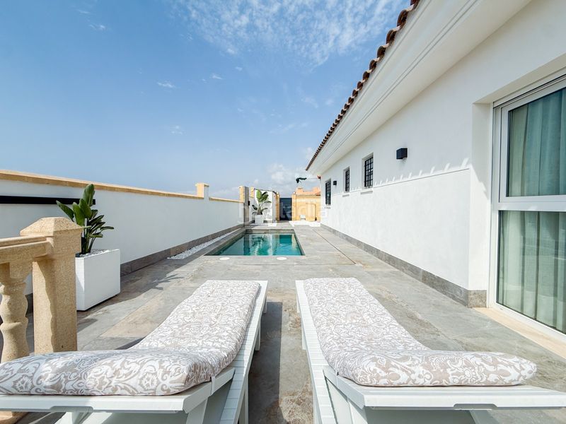Foto ce1417f2-5776-434f-90c8-771f5988fbc4. Dúplex si buscas una vivienda donde disfrutar de la tranquilidad, amplios espacios y un entorno natural privilegiado, esta espectacular v en Águilas