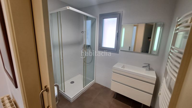 Foto 77335ccc-ce9f-4882-9d3d-860fe303b9c0. Rent flat with heating parking in Berga